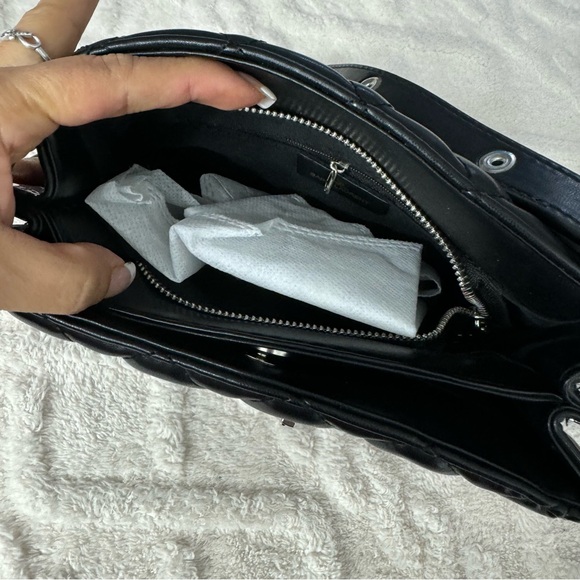 Black quilted affordable bag purse night or casual medium size - Picture 8 of 16